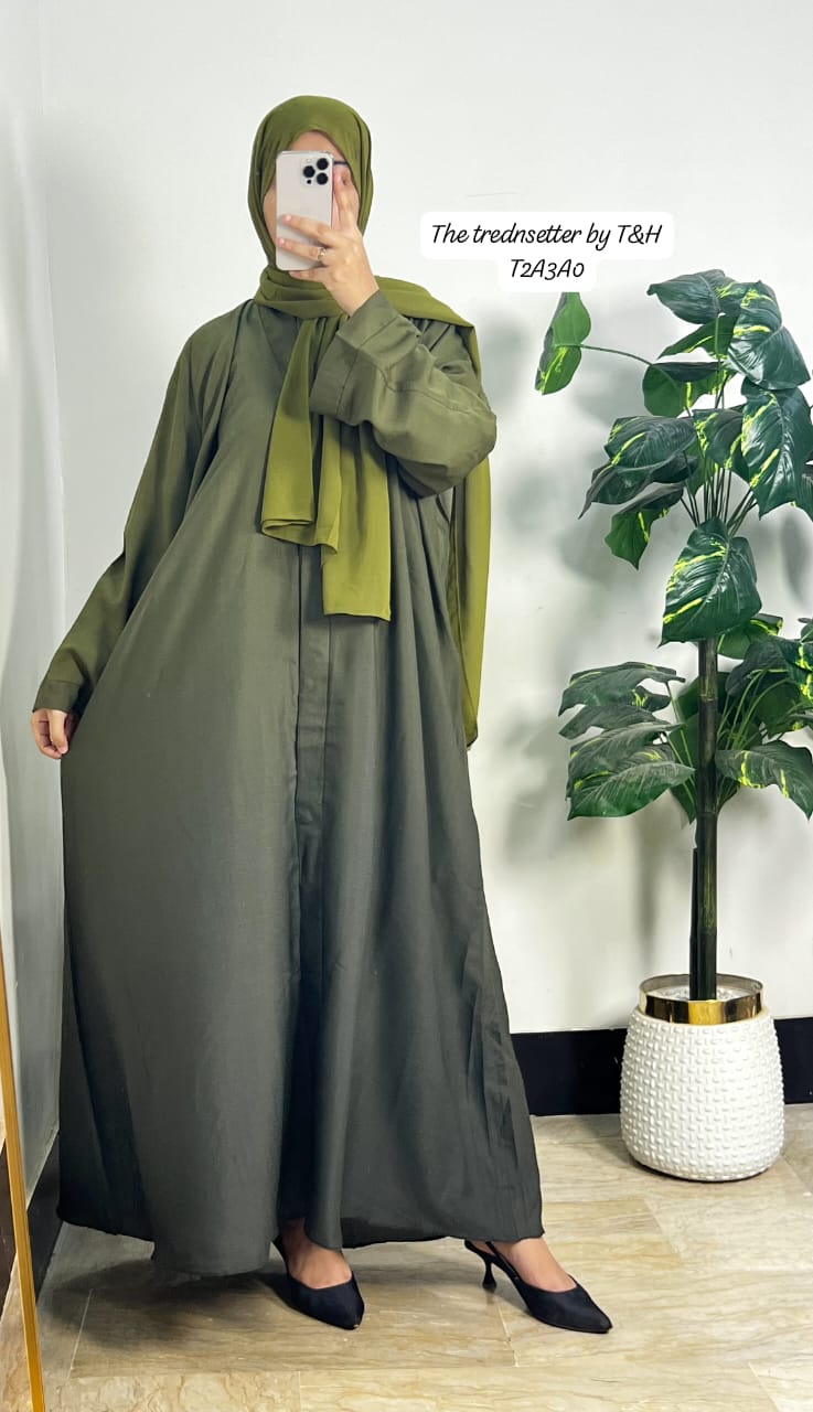 Dual Tone Abaya Dress with Matching Hijab – Elegant Loose-Fit Khimar Style | Modest Fashion UAE & KSA