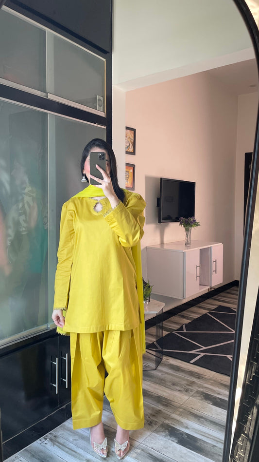 Farshi Set - Mustard the-stylefits