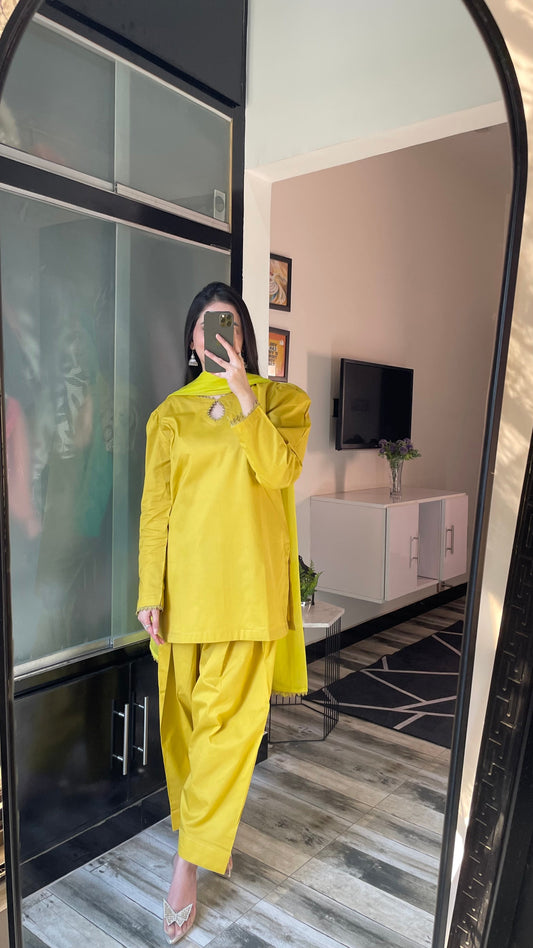 Farshi Set - Mustard the-stylefits