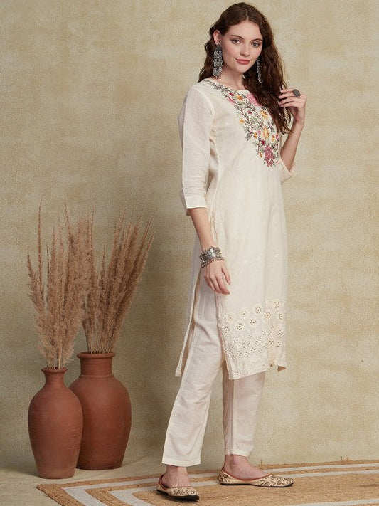 Floral Yoke Design Regular Thread Work Pure Cotton Kurta with Trousers