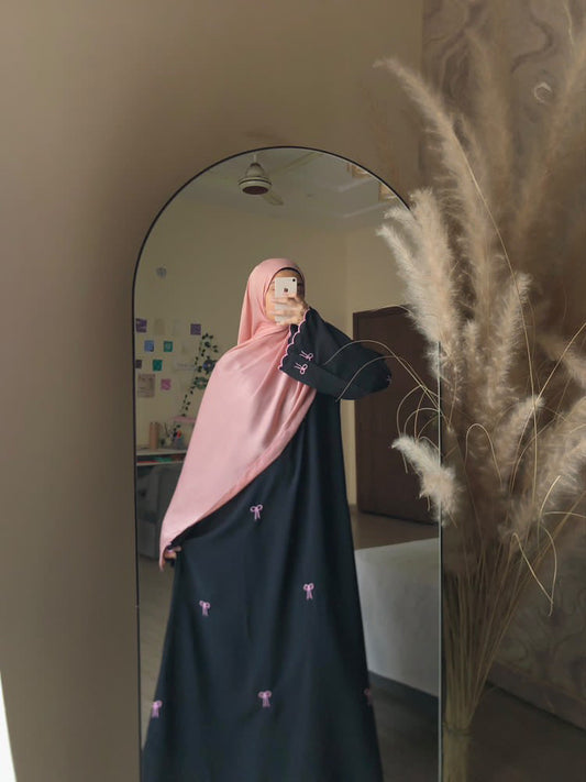 Twill - Bow Abaya in Black the-stylefits