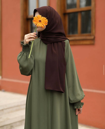 Luxe Modest Abaya – Elegant Everyday Wear | Saudi & Gulf Fashion Trend the-stylefits