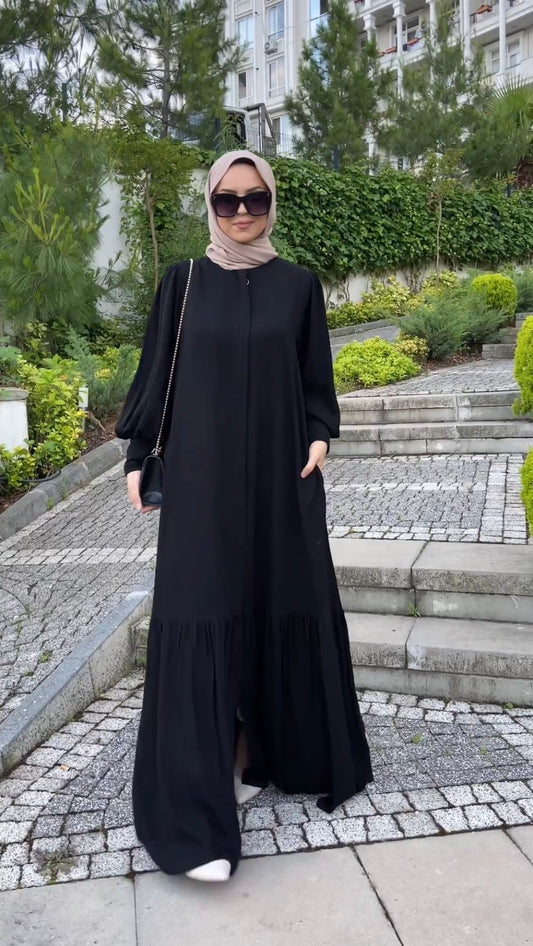 Classic Luxe Black Abaya – Elegant Modest Wear | Saudi & Gulf Style