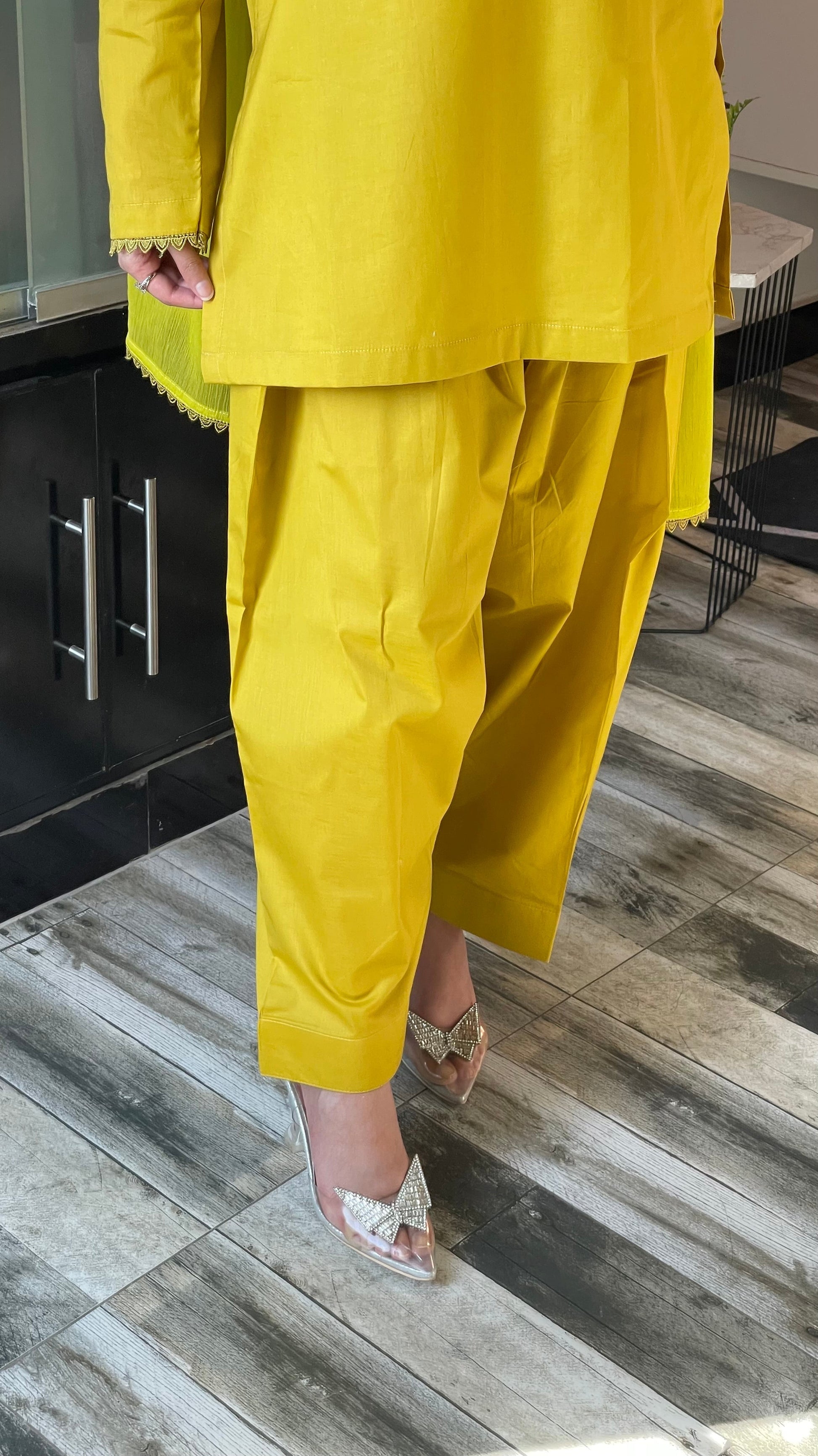 Farshi Set - Mustard the-stylefits