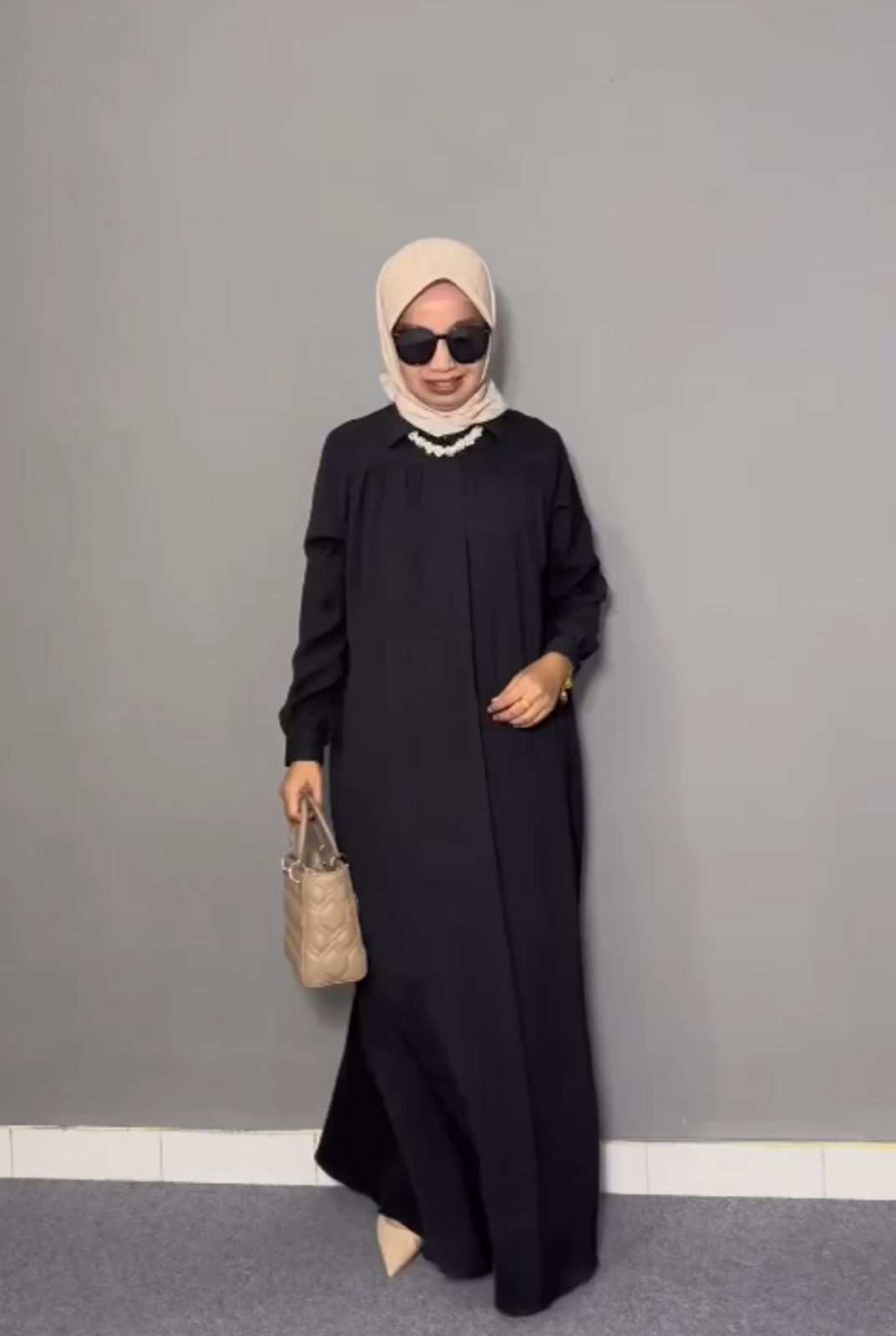 Elegant Pleated Collar Abaya – Modest & Stylish Everyday Wear black  color 