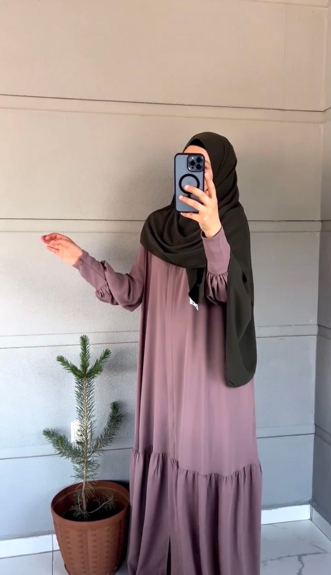 Plum - Front Pleated Abaya the-stylefits
