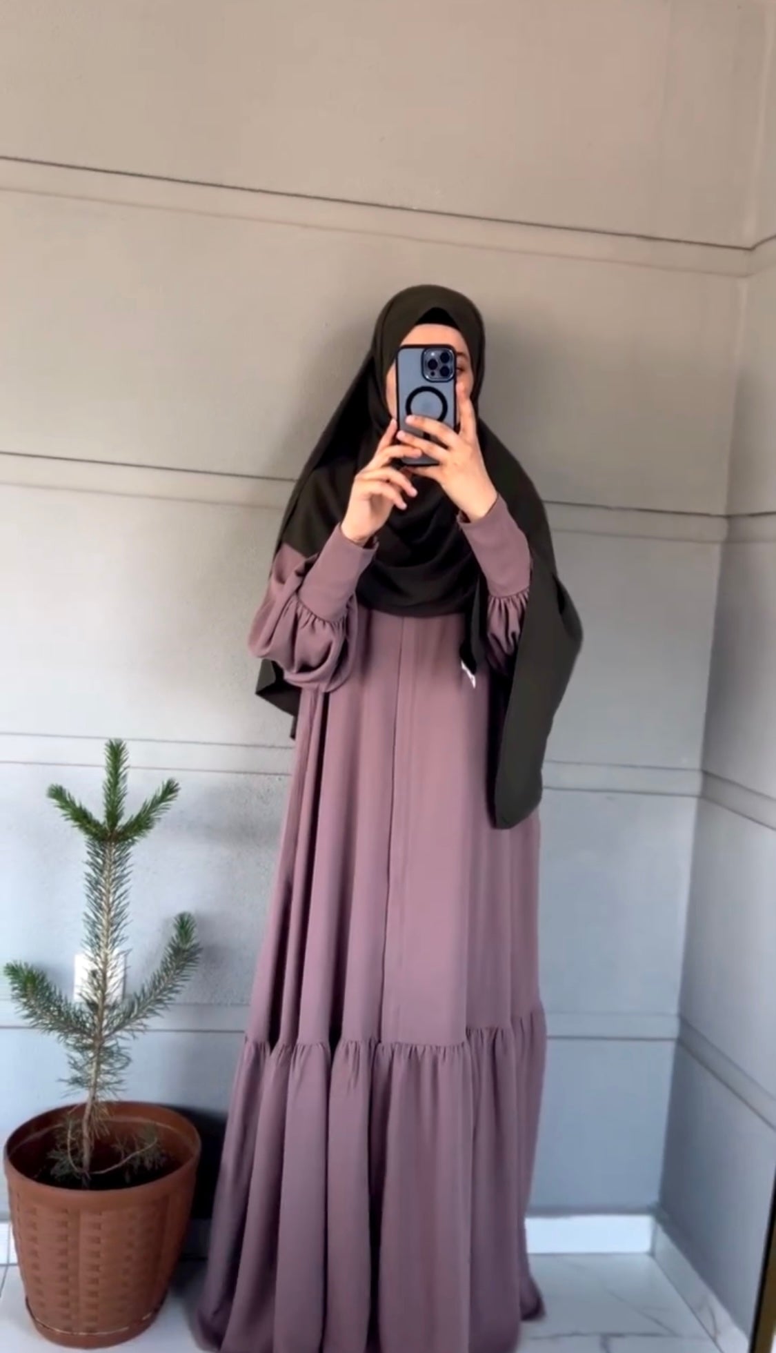Plum - Front Pleated Abaya the-stylefits
