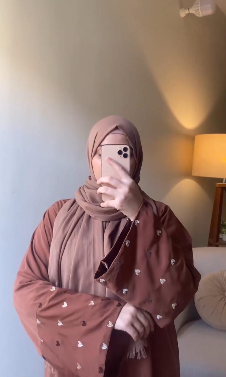 DAISY - Heart Embroidered Abaya the-stylefits