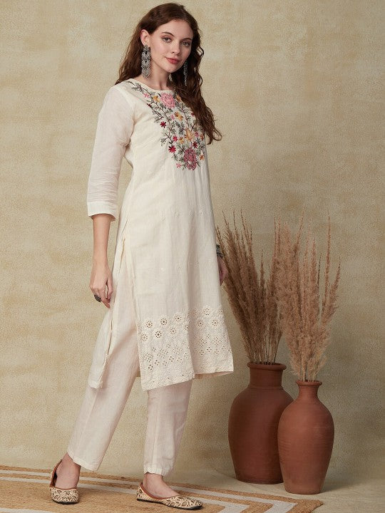 Floral Yoke Design Regular Thread Work Pure Cotton Kurta with Trousers