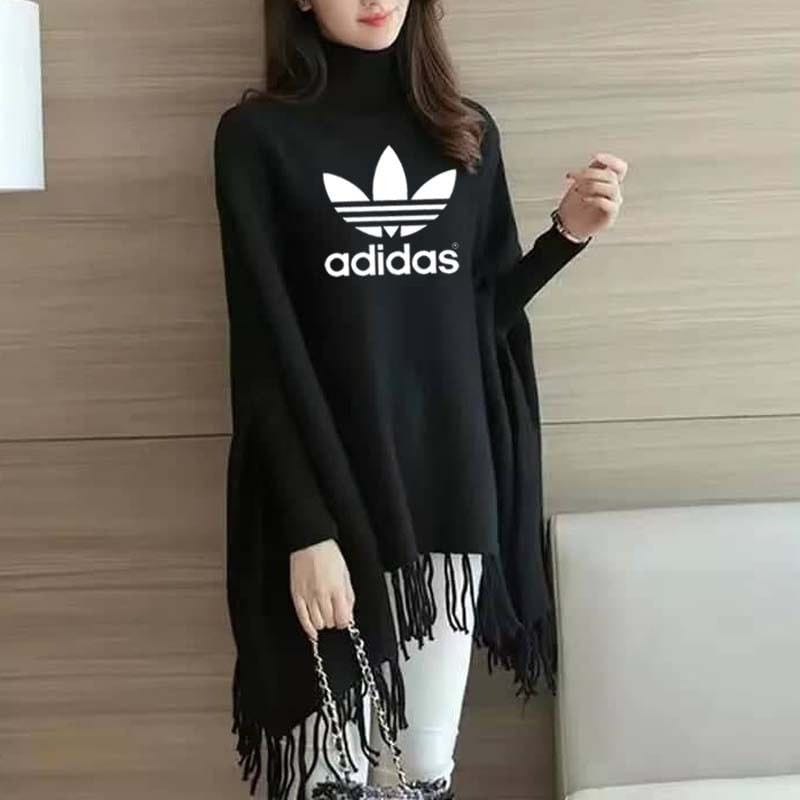 Elegant Printed Poncho for Women – A Stylish Touch for Every Occasion