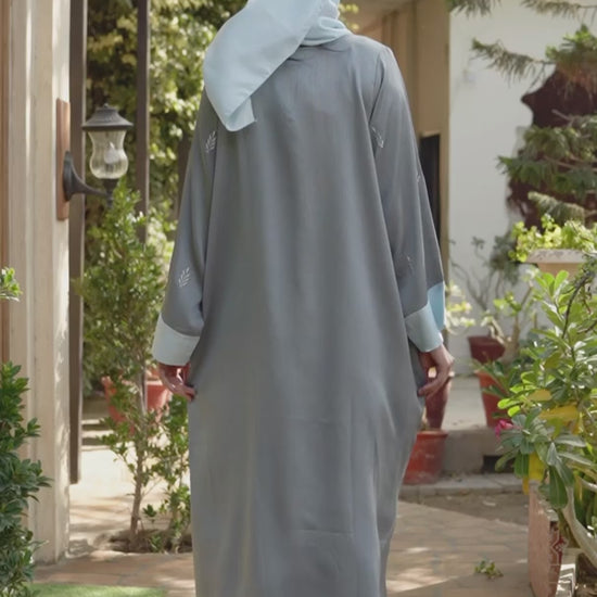 comfortably fits Small to XL