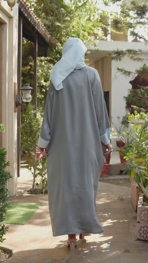 comfortably fits Small to XL